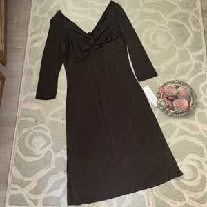 NWT🌷MAGGY LONDON🌷Brown polyester/spandex knotted v-neck 3/4 sleeve dress